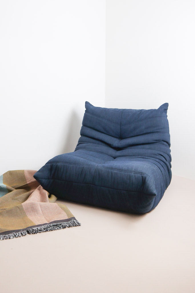 Vintage store togo chair