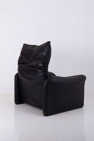 Maralunga Armchair by V. Magistretti for Cassina - Black Leather