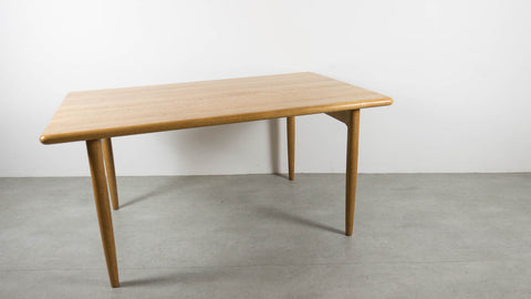 Møller oak table