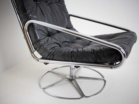 MCM swivel chair
