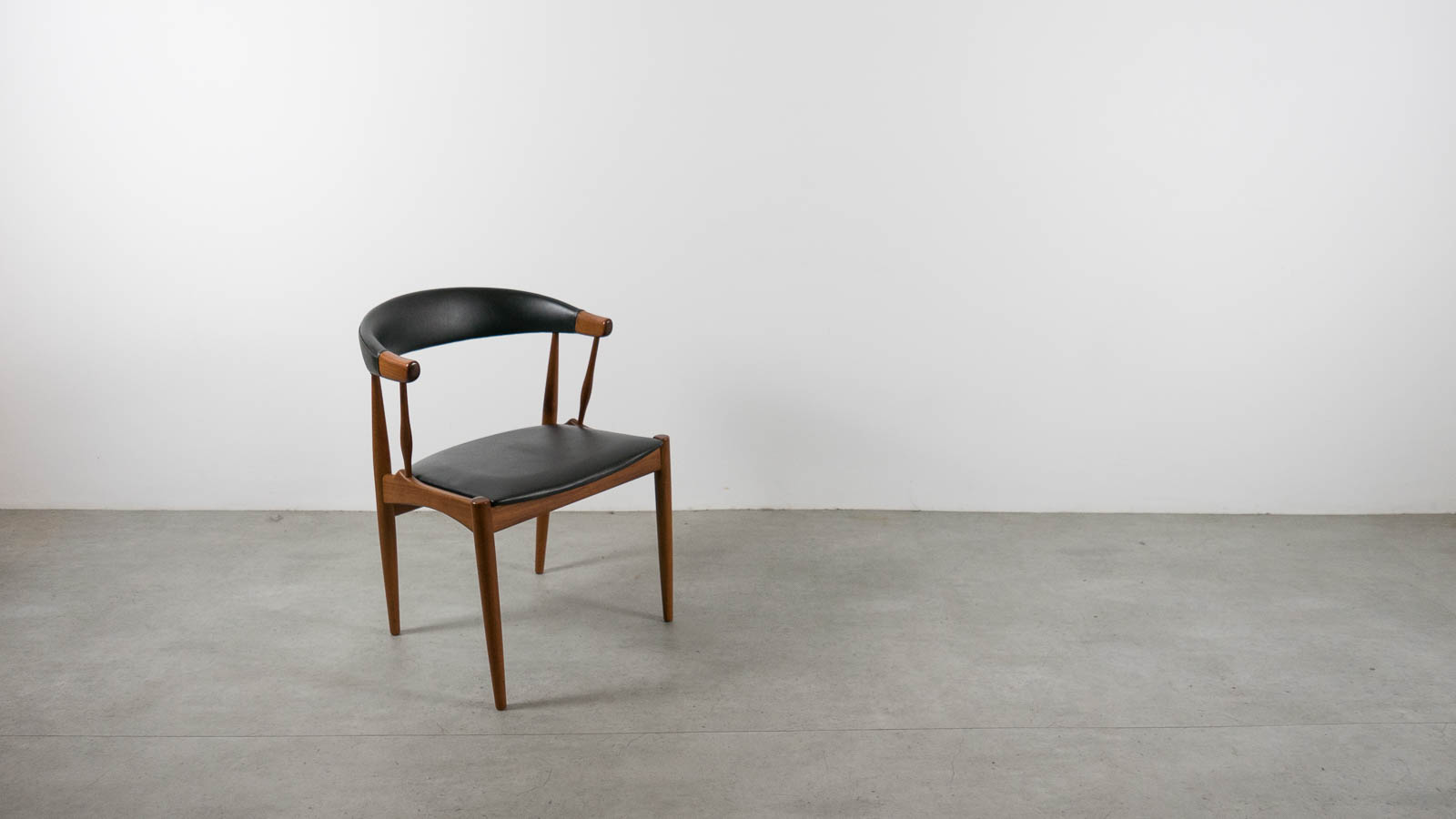 EBTD | Johannes Andersen BA 113 Danish Modern Dining Chairs