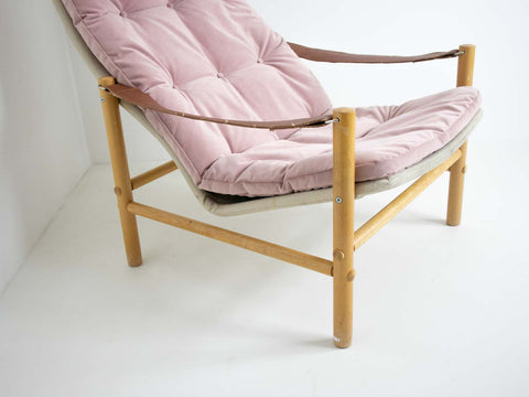 mid century modern velvet chair 