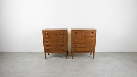 Mid-century Modern chest of drawers