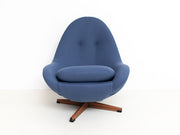 Retro egg chair London